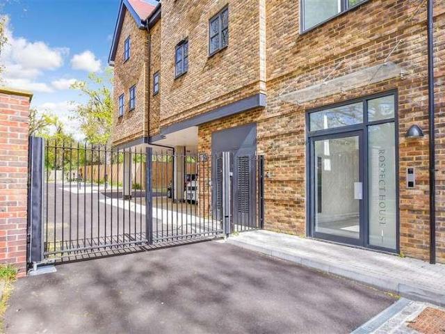 1 bed flat for sale