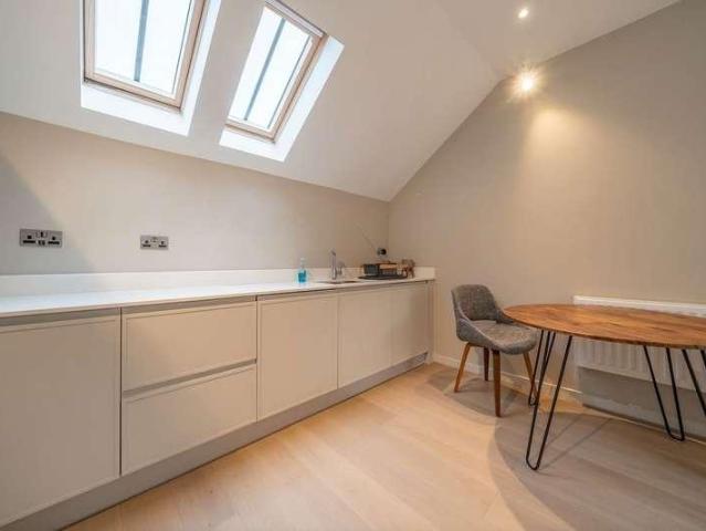1 bed flat for sale
