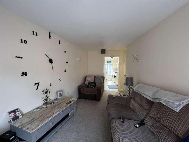 1 bed flat for sale