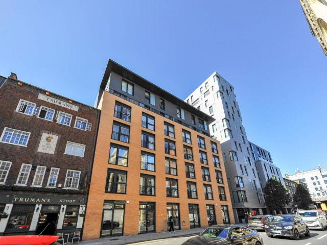 1 bed flat for sale