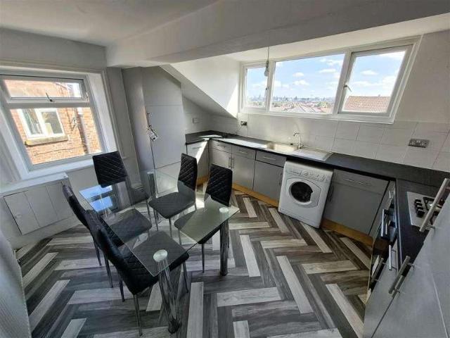 1 bed flat for sale