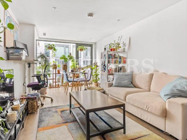 1 bed flat for sale