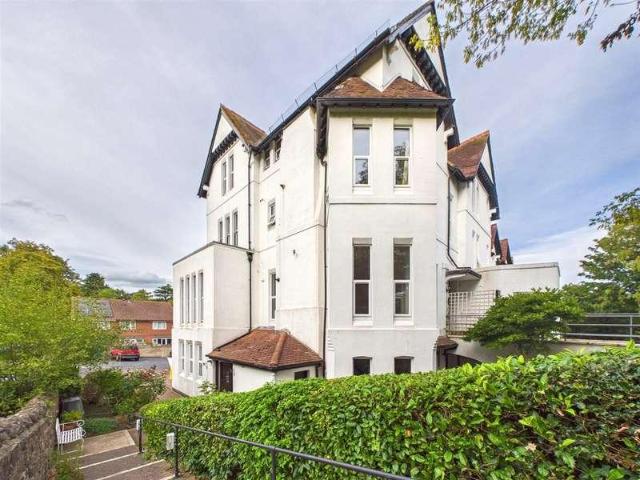 1 bed flat for sale
