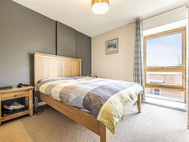 1 bed flat for sale