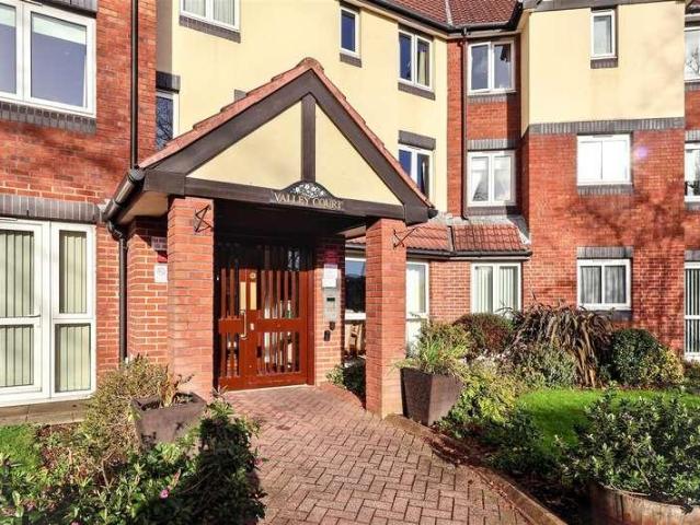 1 bed flat for sale