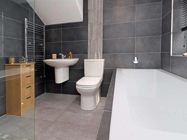 1 bed flat for sale