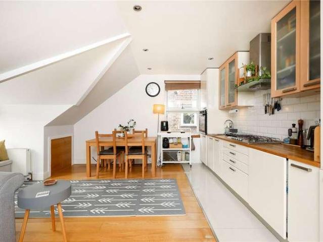 1 bed flat for sale