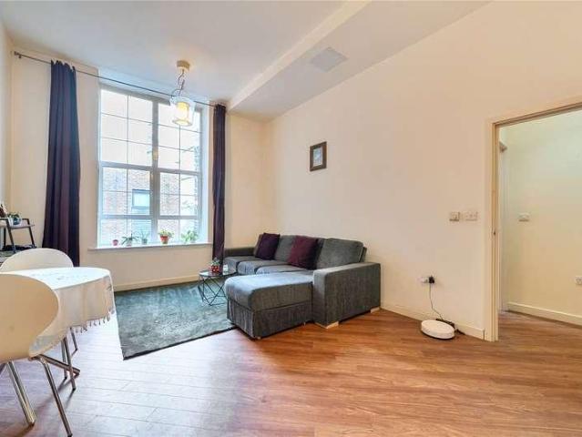 1 bed flat for sale