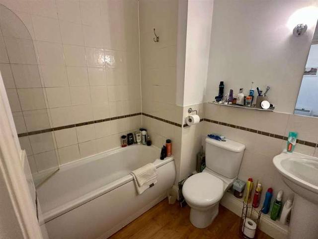 1 bed flat for sale
