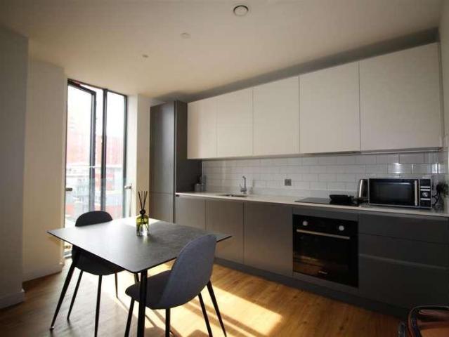 1 bed flat for sale