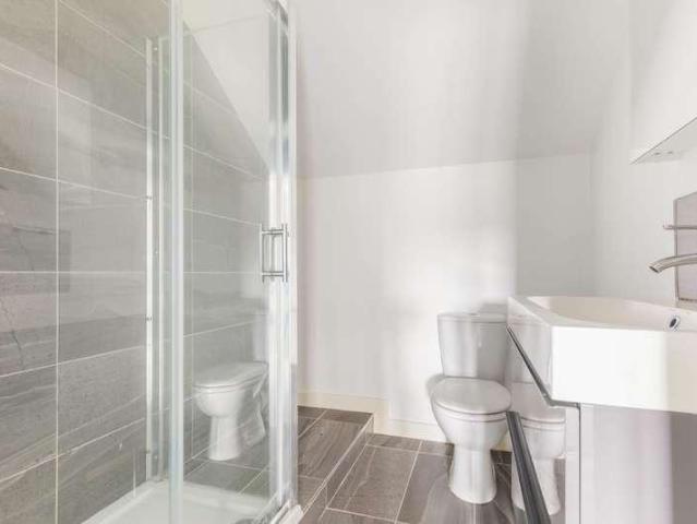 1 bed flat for sale