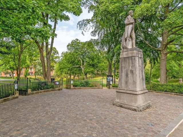 1 bed flat for sale
