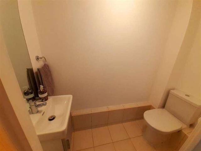 1 bed flat for sale
