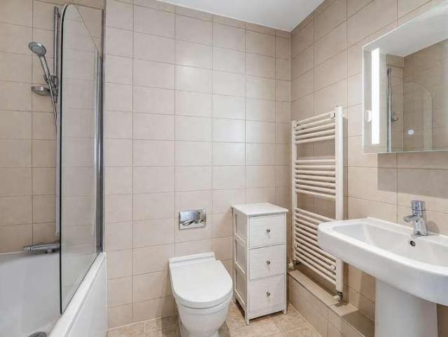 1 bed flat for sale