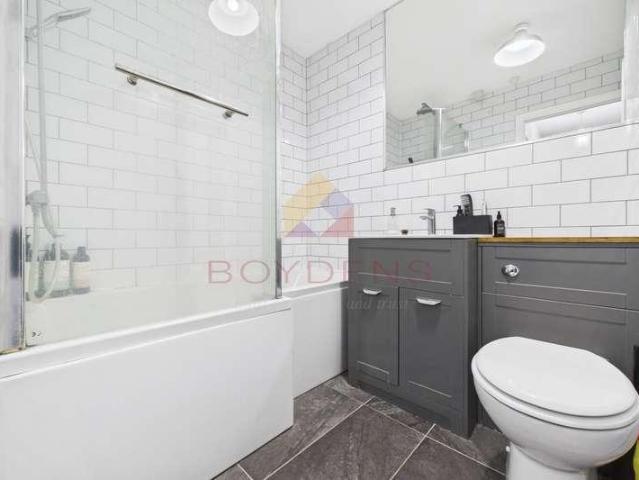 1 bed flat for sale