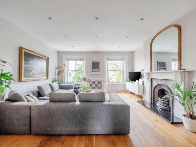 1 bed flat for sale