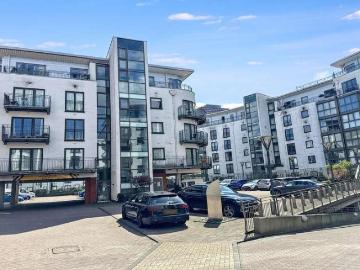 1 bed flat for sale
