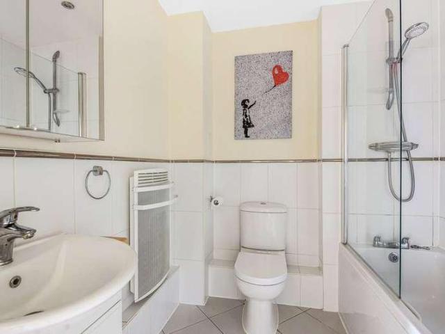 1 bed flat for sale