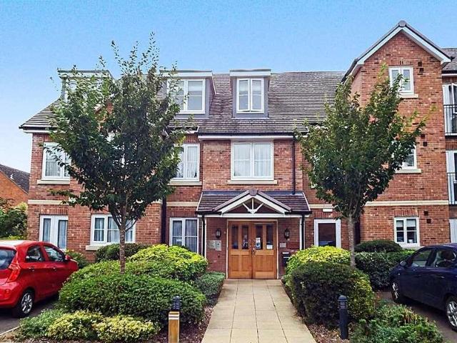 1 bed flat for sale