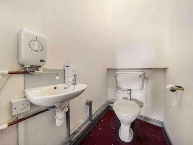 1 bed flat for sale