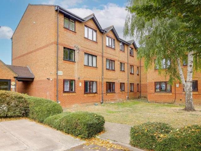 1 bed flat for sale