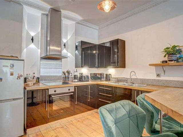 1 bed flat for sale