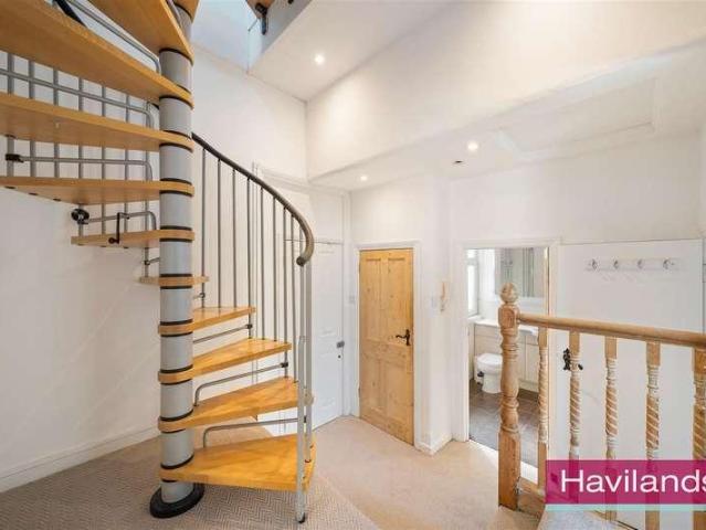 1 bed flat for sale