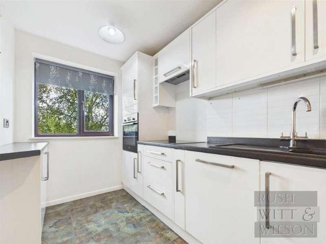 1 bed flat for sale