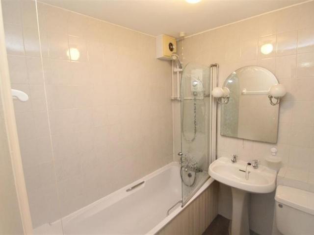 1 bed flat for sale