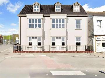 1 bed flat for sale