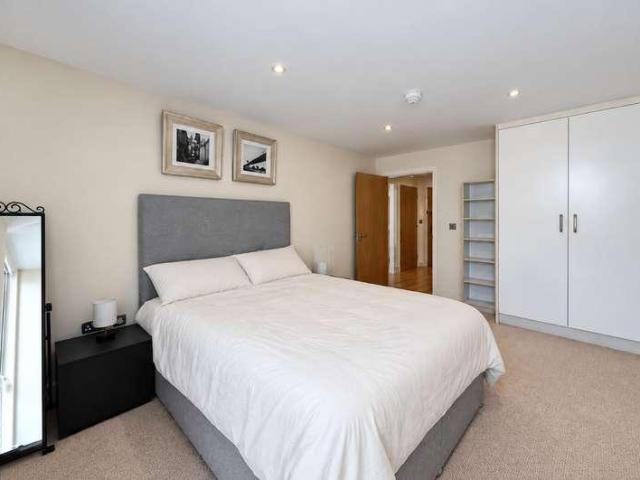 1 bed flat for sale