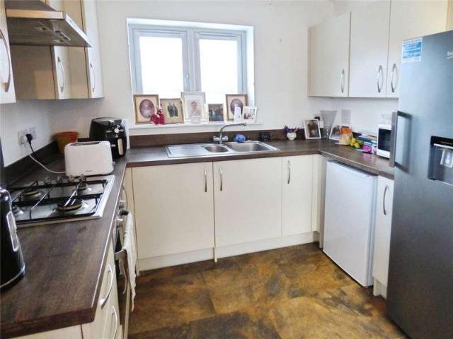 1 bed flat for sale