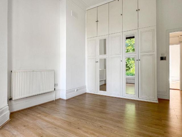 1 bed flat for sale