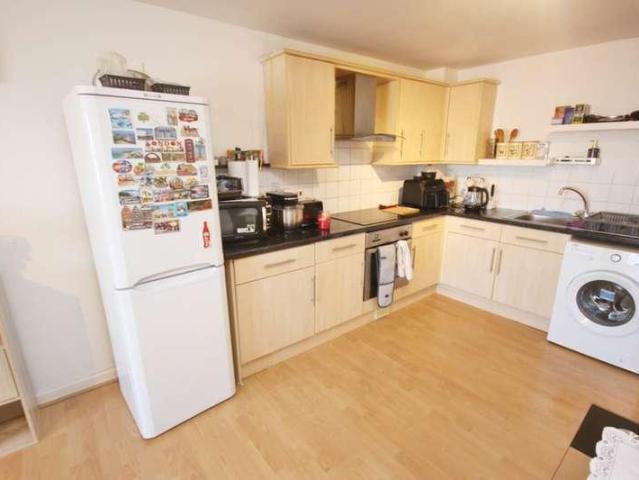 1 bed flat for sale