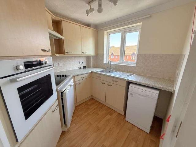 1 bed flat for sale