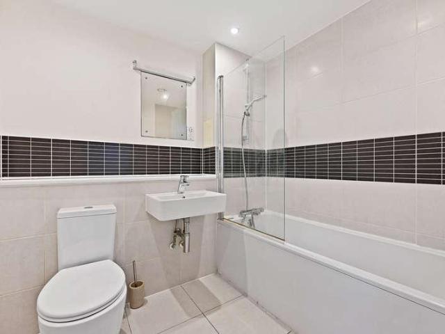1 bed flat for sale