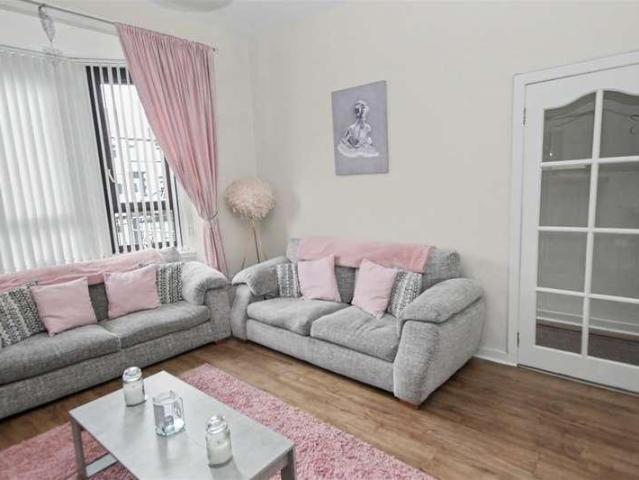 1 bed flat for sale
