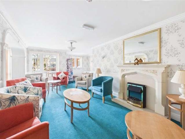1 bed flat for sale