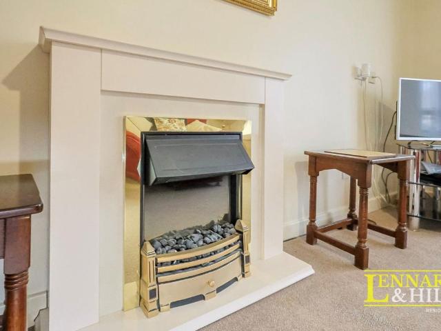 1 bed flat for sale