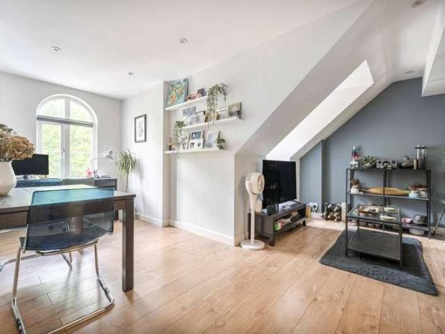 1 bed flat for sale