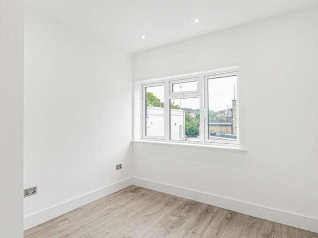 1 bed flat for sale