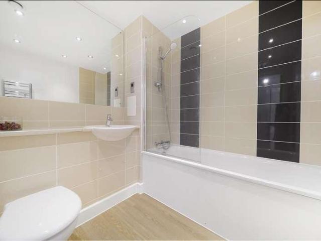 1 bed flat for sale