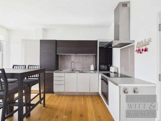 1 bed flat for sale
