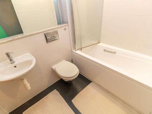 1 bed flat for sale