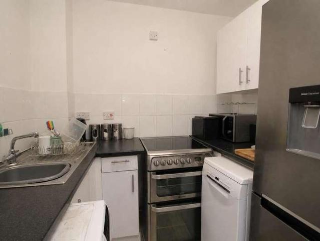 1 bed flat for sale