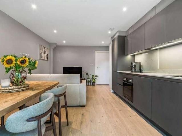 1 bed flat for sale