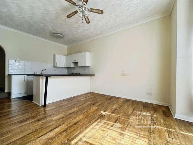 1 bed flat for sale