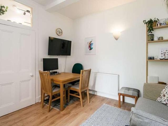 1 bed flat for sale