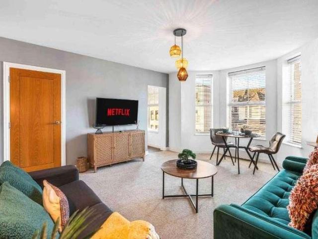1 bed flat for sale