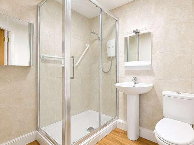 1 bed flat for sale
